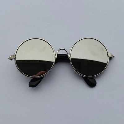 Lovely Vintage Round Cat Sunglasses wear