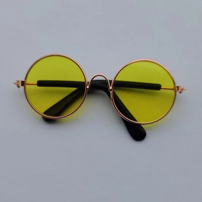 Lovely Vintage Round Cat Sunglasses wear