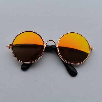 Lovely Vintage Round Cat Sunglasses wear